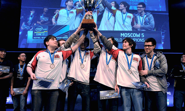 LPL圈内人为Elk鸣不平：他无阵就离谱