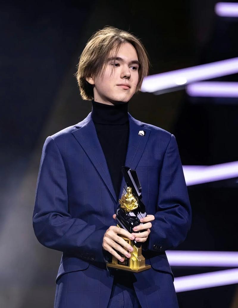 【杂谈】KPL训练赛已开打，这些队伍已经好起来了